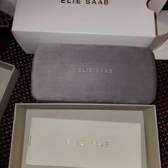 NWT Elie Saab sunglasses**OVAL** - Picture 9 of 10